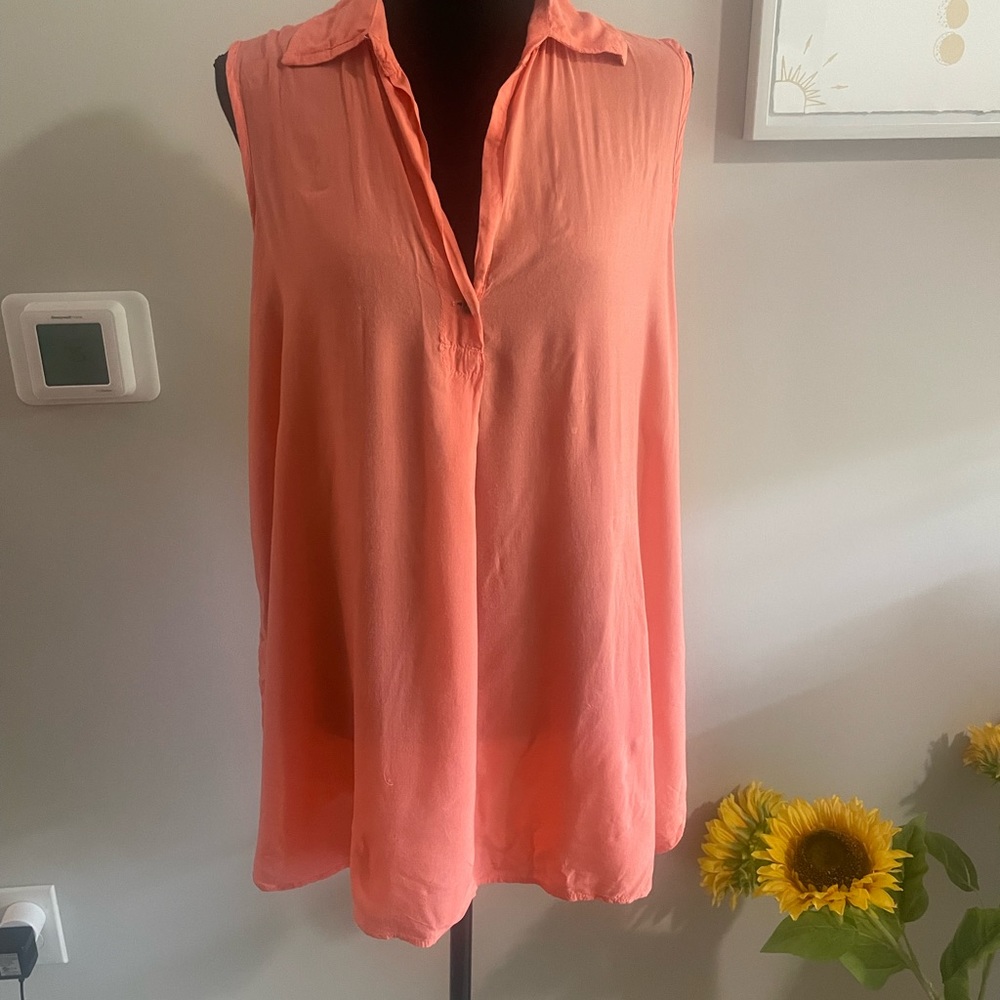 Coral/orange HARD TAIL shirt size Large